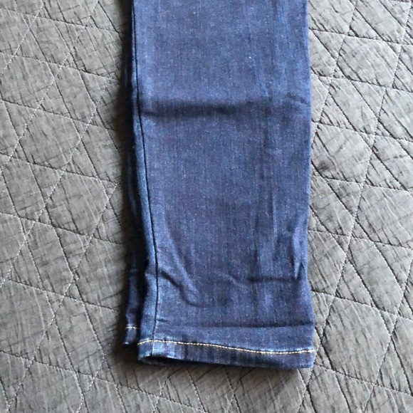 Dark Wash Midrise Skinny Jeggings Jeans - Picture 4 of 5